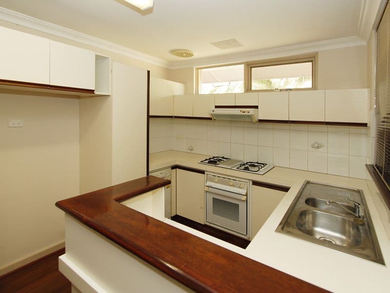 5 Hampton Sq West, MORLEY WA 6062, Morley - Image 1