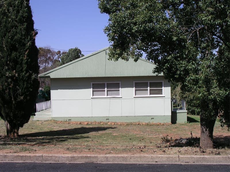 13 Hume Street, PARKES NSW 2870, Parkes - Image 1