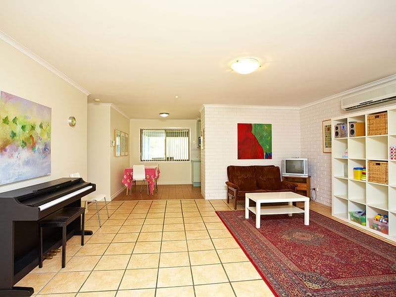 31 CEDUNA Street, LOGANHOLME QLD 4129, Loganholme - Image 1