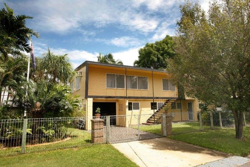 2 Marks Street, HERMIT PARK QLD 4812, Hermit Park - Image 1