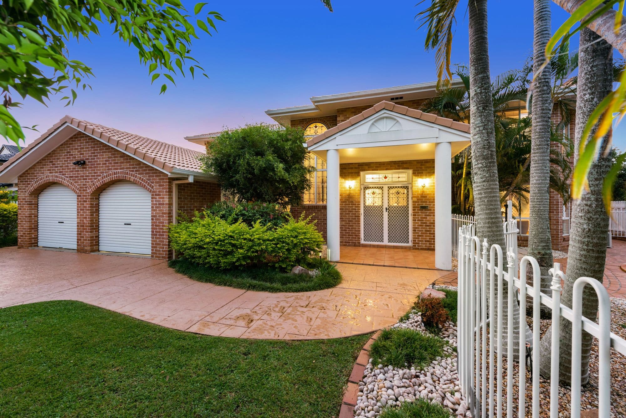 10 Troon Place, Carindale QLD 4152, Carindale - Image 1