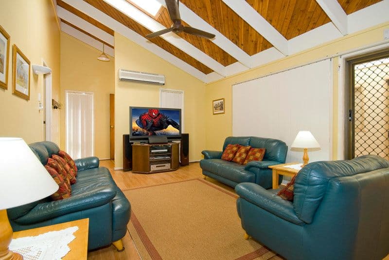 SPRINGWOOD QLD 4127, Springwood - Image 1