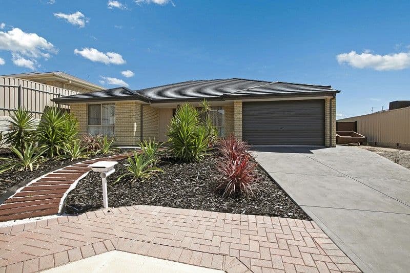 8 Beachport Road, SEAFORD RISE SA 5169, Seaford Rise - Image 1