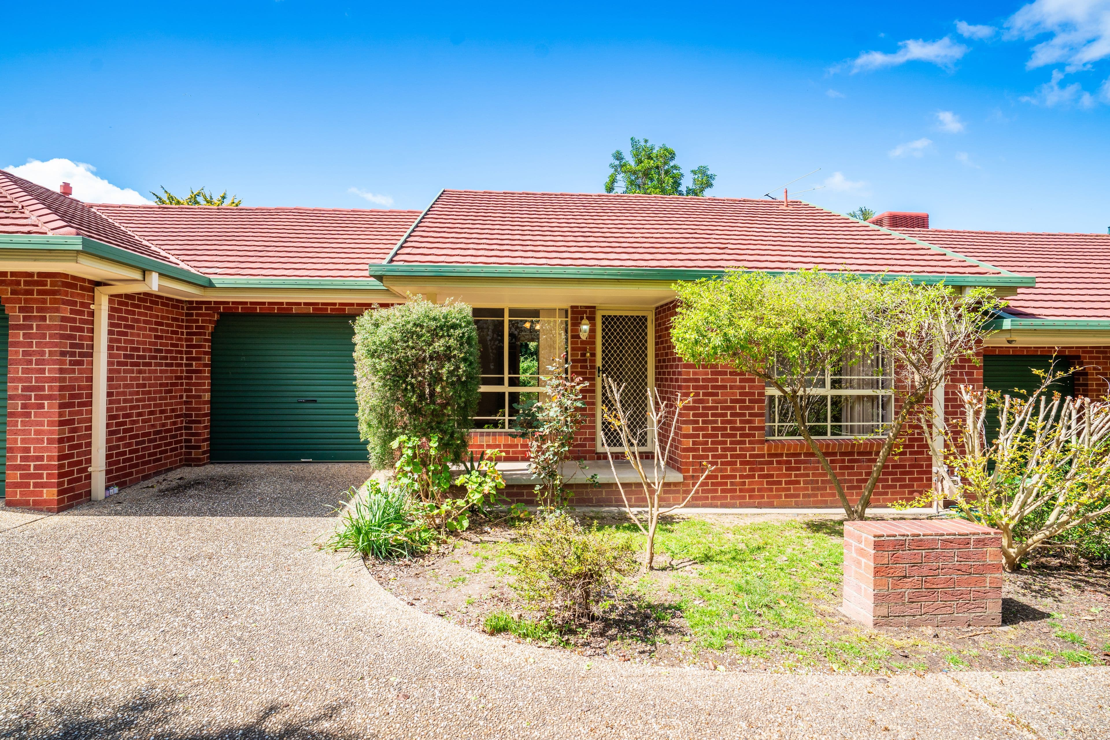 2/17 Harmer Street, Glenroy NSW 2640, Glenroy - Image 1