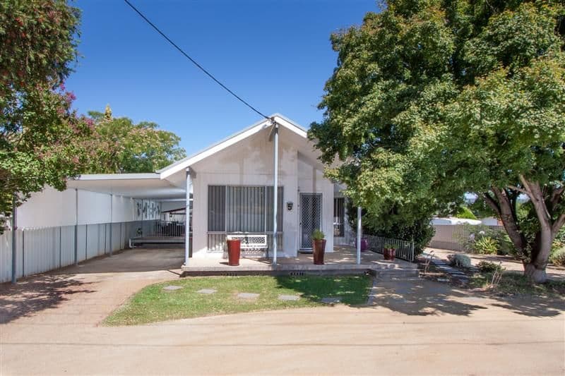 5 Blowering Road, Tumut NSW 2720, Tumut - Image 1