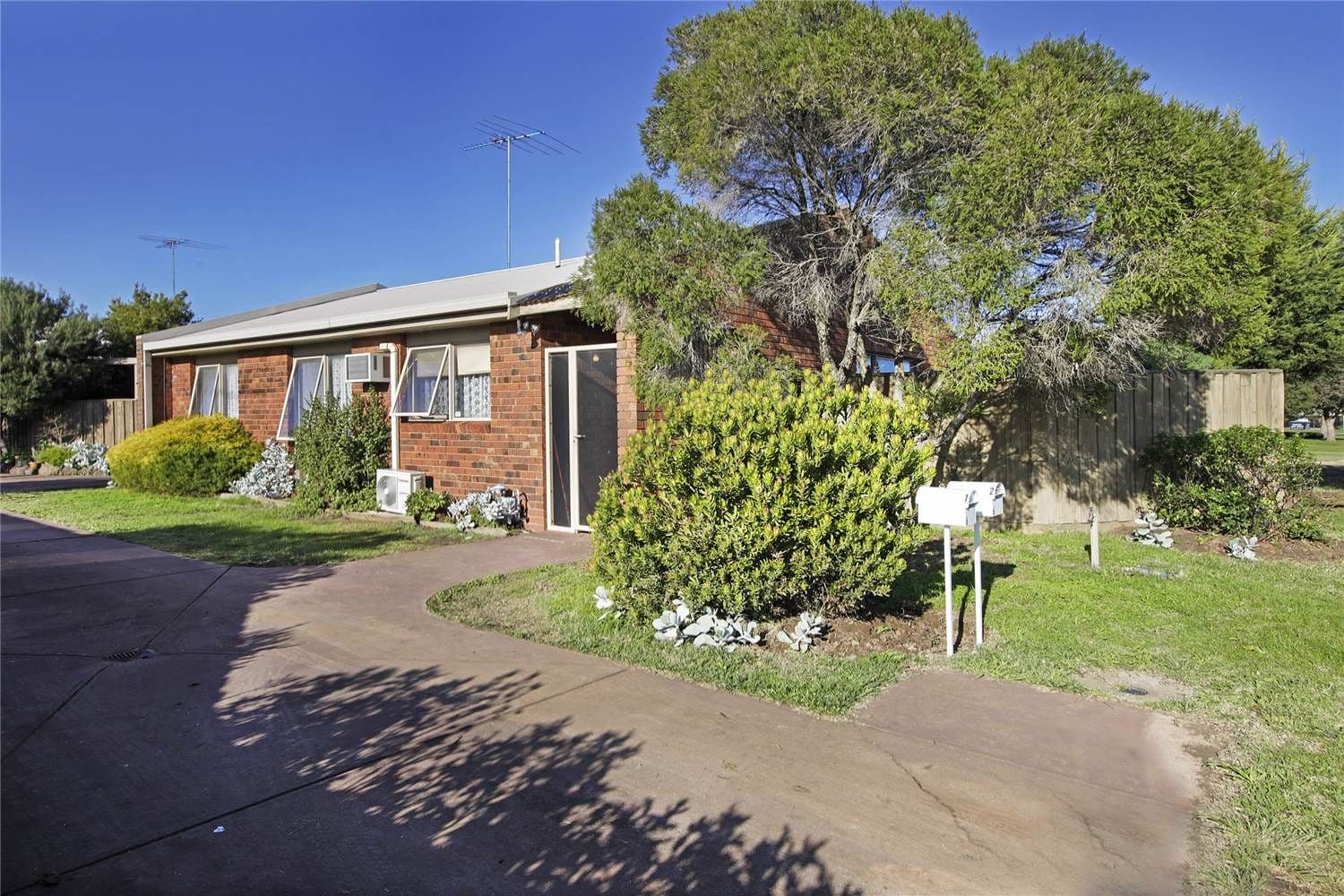 6 St Anthony Court, LARA VIC 3212, Lara - Image 1