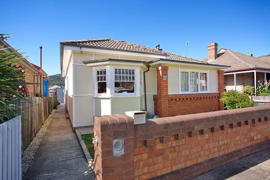 37 Academy Street, Lithgow - Image 1