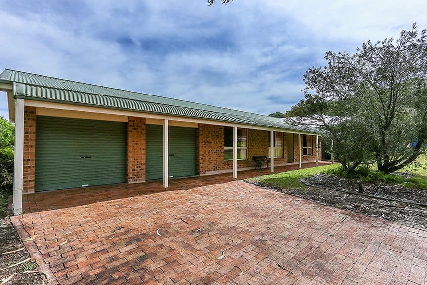 1 Ensign Close, Corlette NSW 2315, Corlette - Image 1