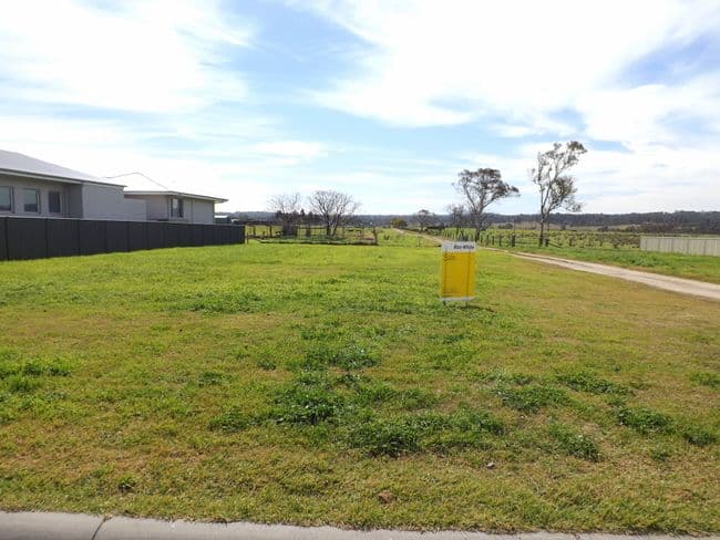 16 Bowden Street, SINGLETON NSW 2330, Singleton - Image 1