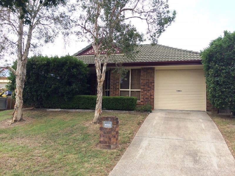 27 Manitoba Place, WAVELL HEIGHTS QLD 4012, Wavell Heights - Image 1