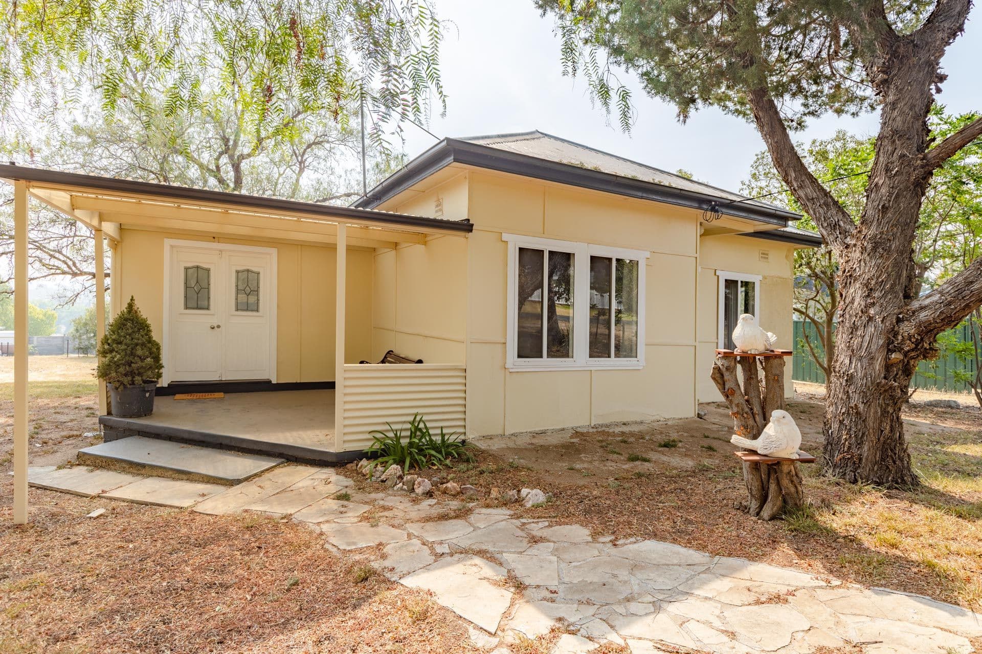 10 High Street, Galong - Image 1