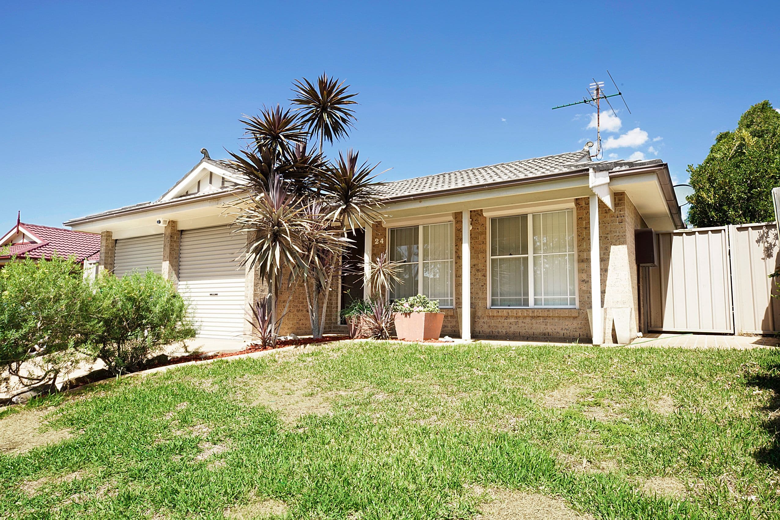 24 Oriole Street, Glenmore Park - Image 1