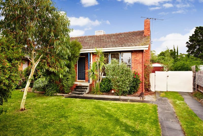 27 Charlton Crescent, RESERVOIR VIC 3073, Reservoir - Image 1