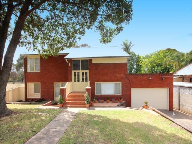 8 Usher Crescent, SEFTON NSW 2162, Sefton - Image 1
