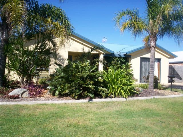 19 Marine Parade, BUCASIA QLD 4750, Bucasia - Image 1
