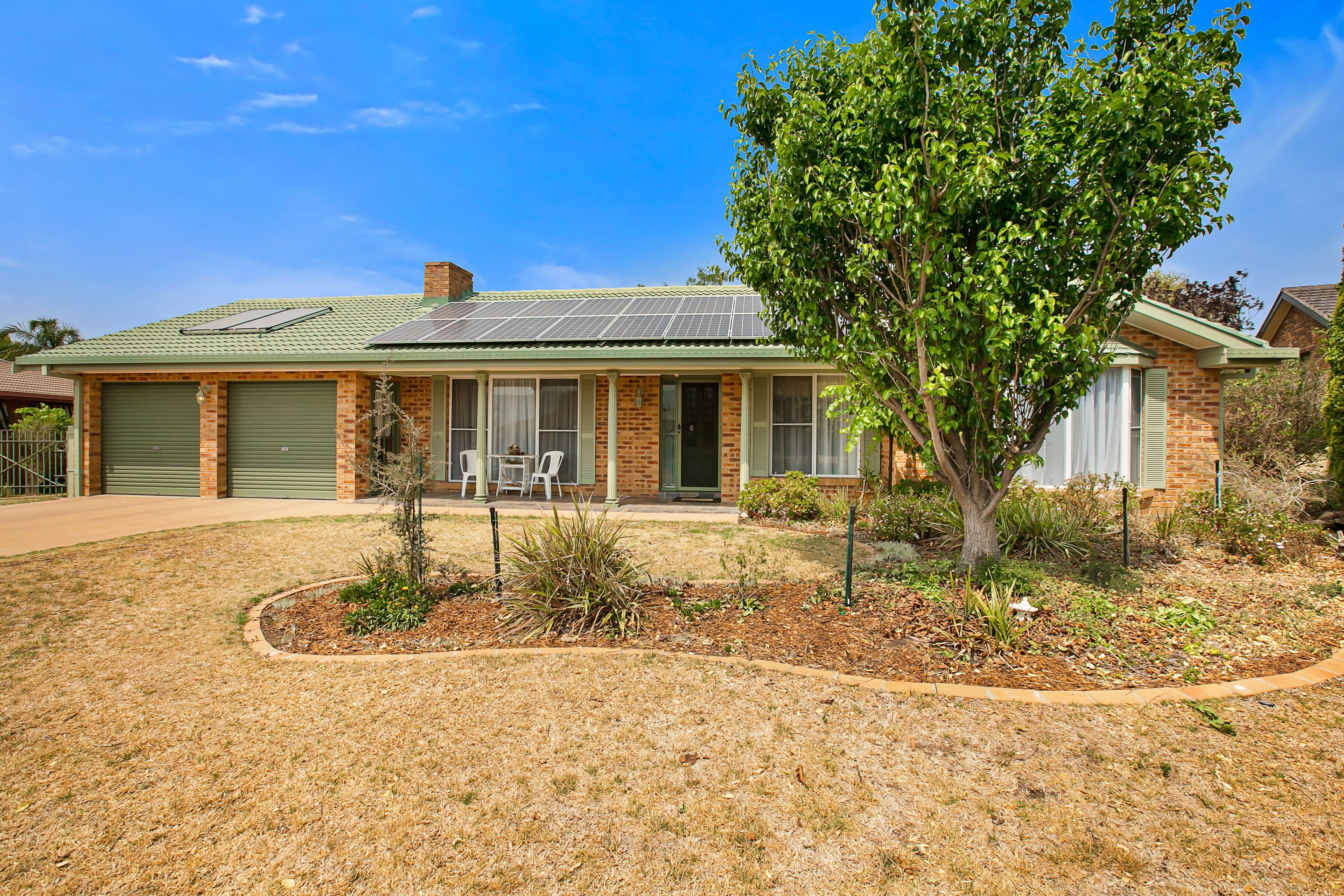 42 Amaroo Road, Tamworth NSW 2340, Tamworth - Image 1