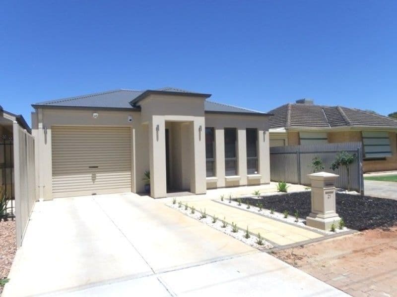 21 Lynne Street, BRAHMA LODGE SA 5109, Brahma Lodge - Image 1
