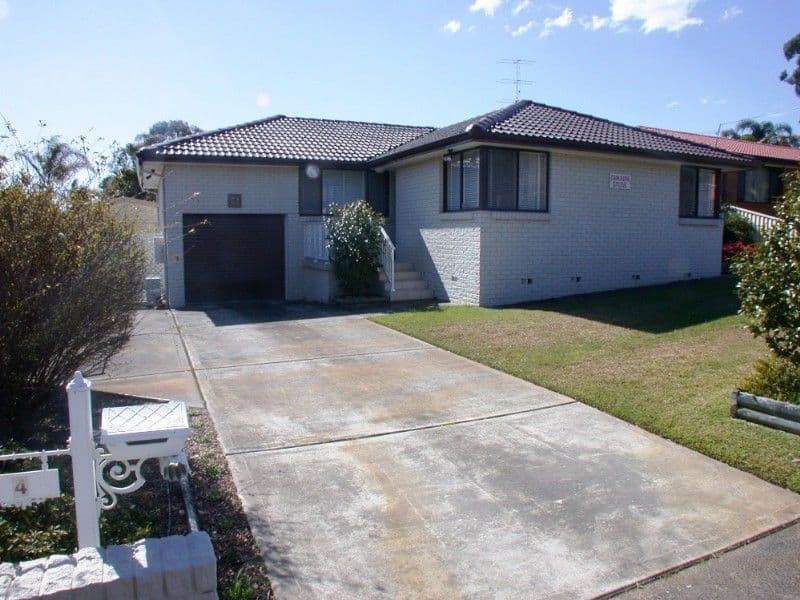 4 Hillsdale Close, GOROKAN NSW 2263, Gorokan - Image 1