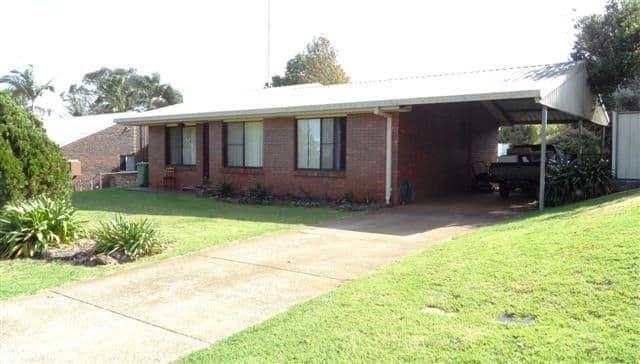 17 Poinciana Street, NEWTOWN QLD 4350, Newtown - Image 1