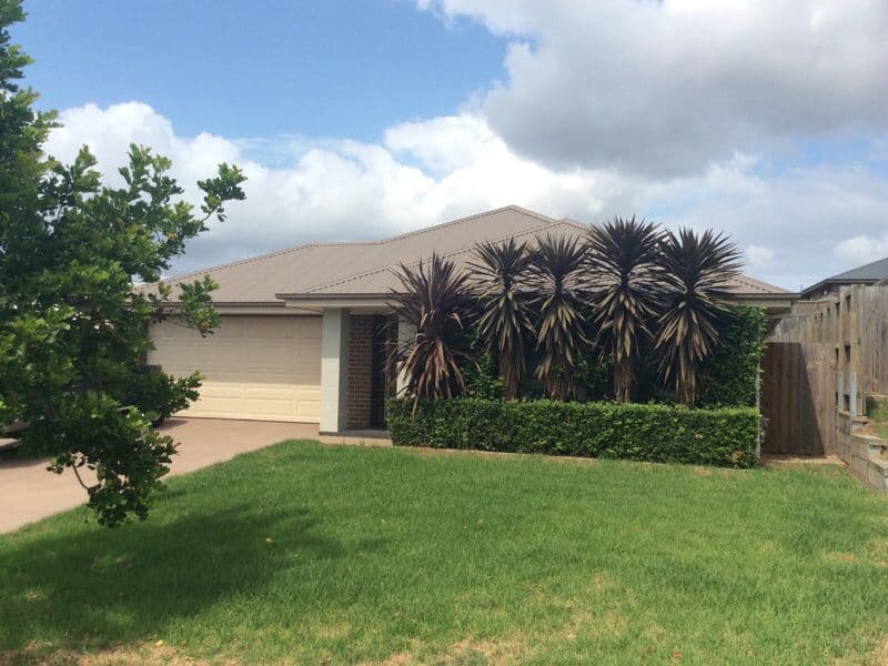 28 Les Circuit, Gillieston Heights - Image 1