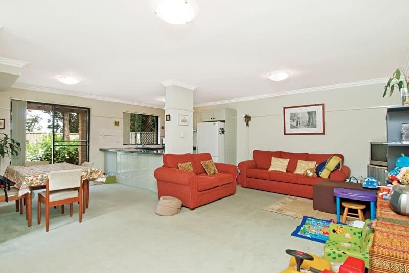 4 Russell Street, Northmead NSW 2152, Northmead - Image 1
