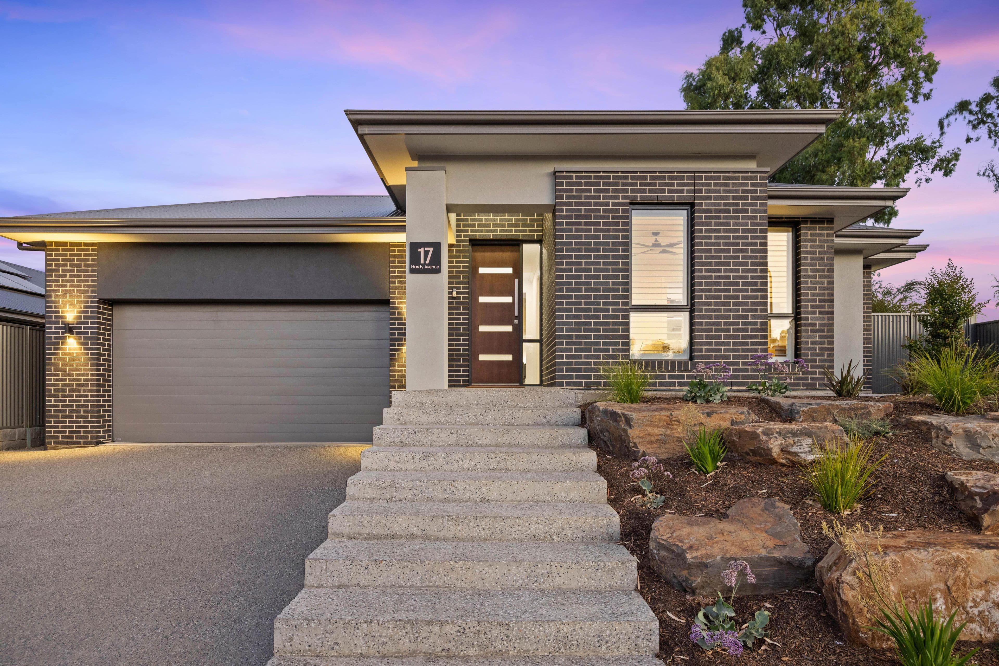 17 Hardy Avenue, Mount Barker SA 5251, Mount Barker - Image 1