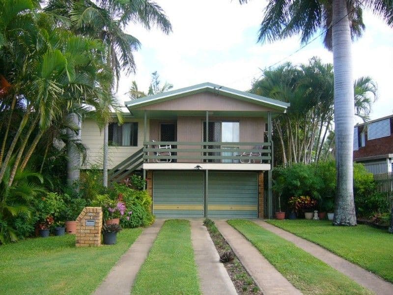 25 Kelman Street, NORMAN GARDENS QLD 4701, Norman Gardens - Image 1