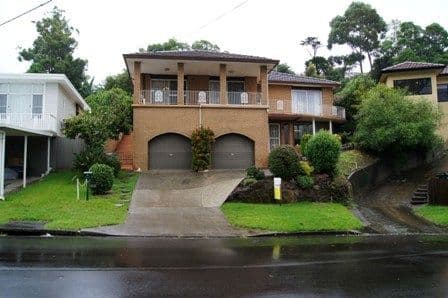 4 Edgebury Avenue, FIGTREE NSW 2525, Figtree - Image 1