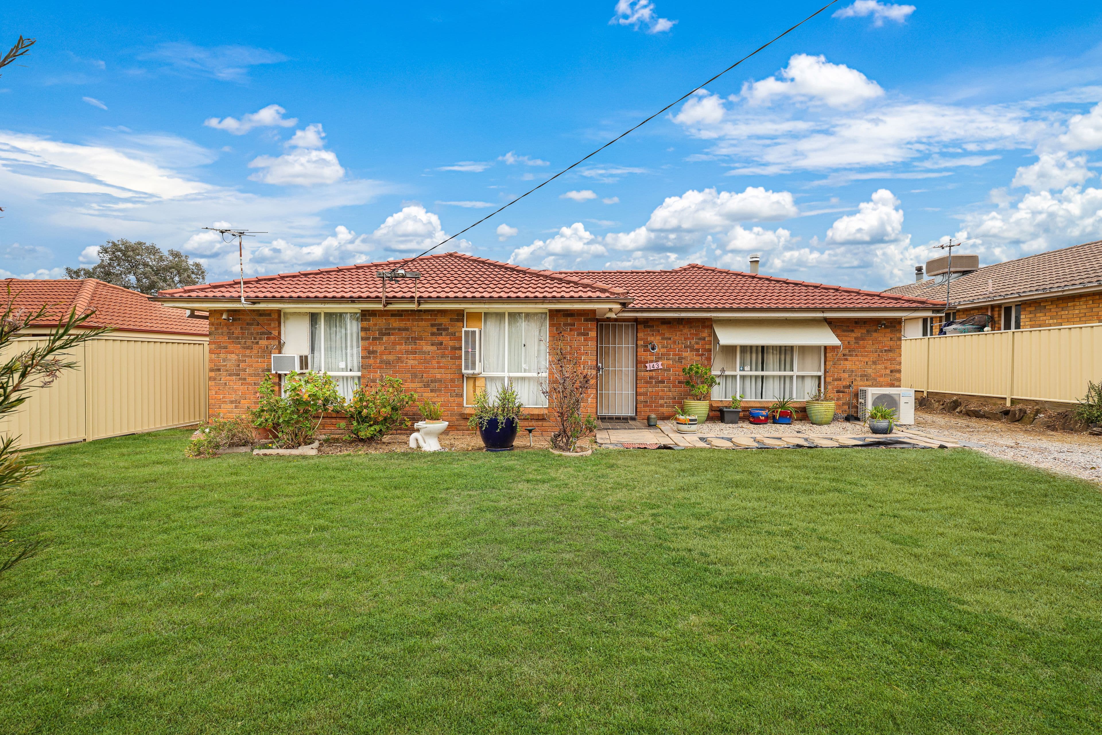 143 Warral Road, Tamworth NSW 2340, West Tamworth - Image 1