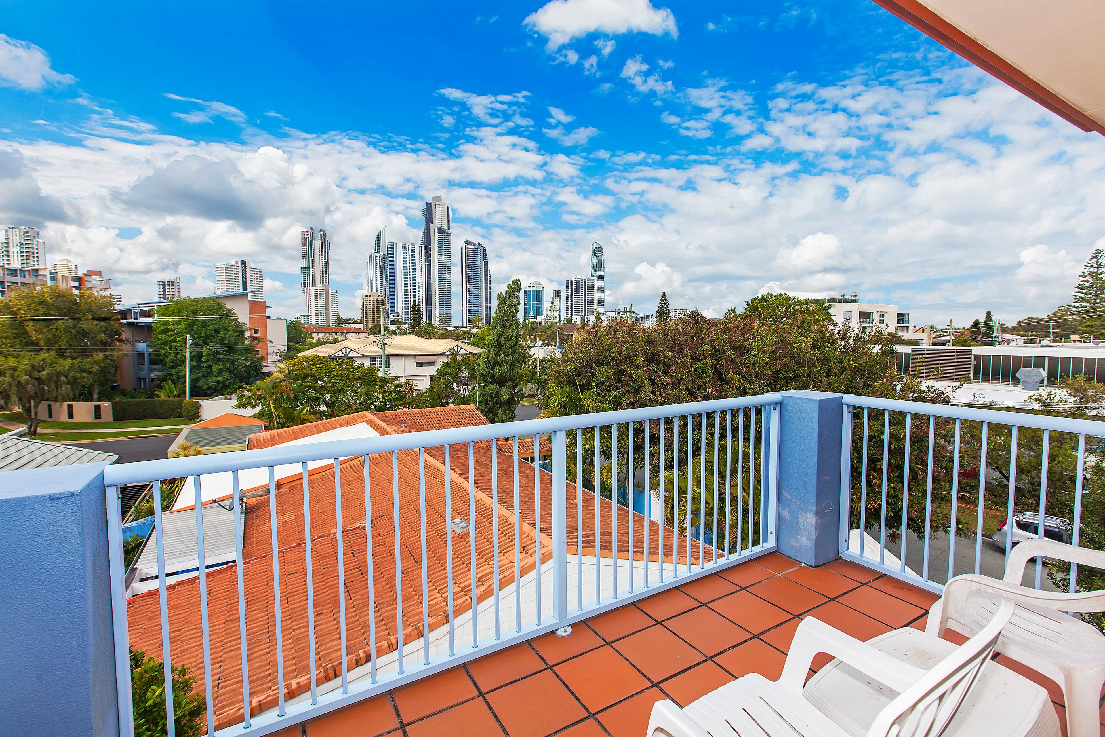 3-5 Barranbali Street, Chevron Island QLD 4217, Chevron Island - Image 1