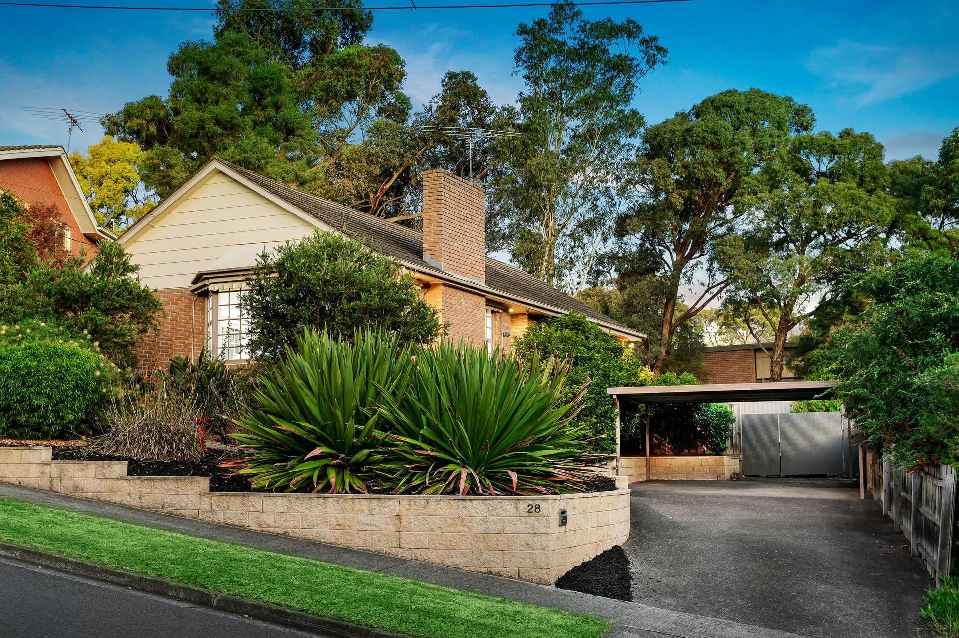 28 Koonawarra Way, Diamond Creek VIC 3089, Diamond Creek - Image 1