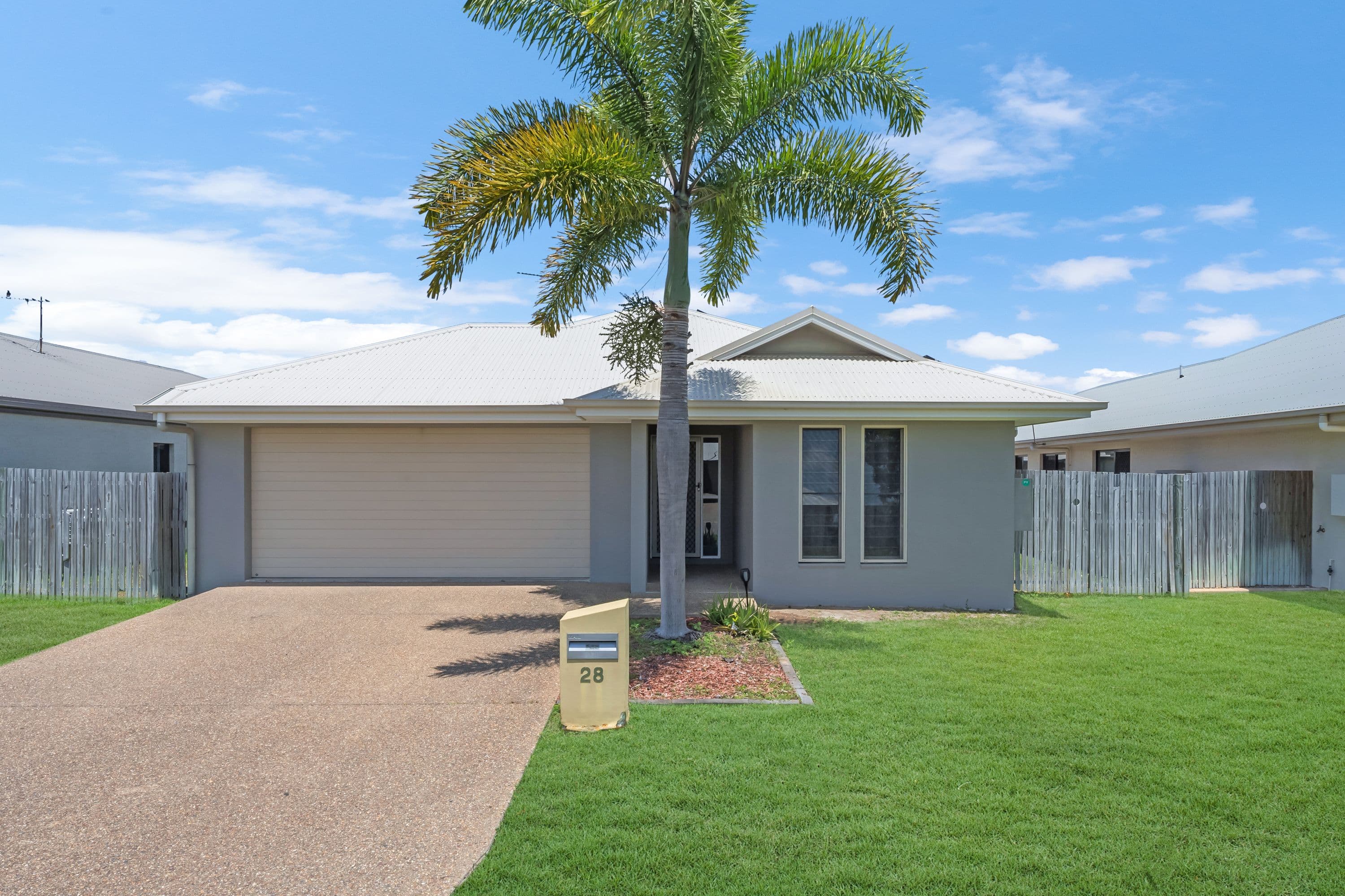 28 Kahana Avenue, Burdell QLD 4818, Burdell - Image 1