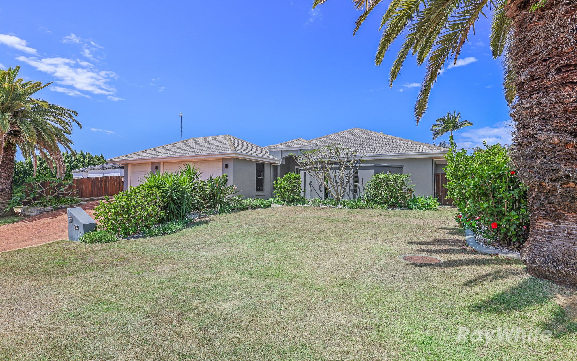 230 Barolin Esplanade, Coral Cove QLD 4670, Coral Cove - Image 1