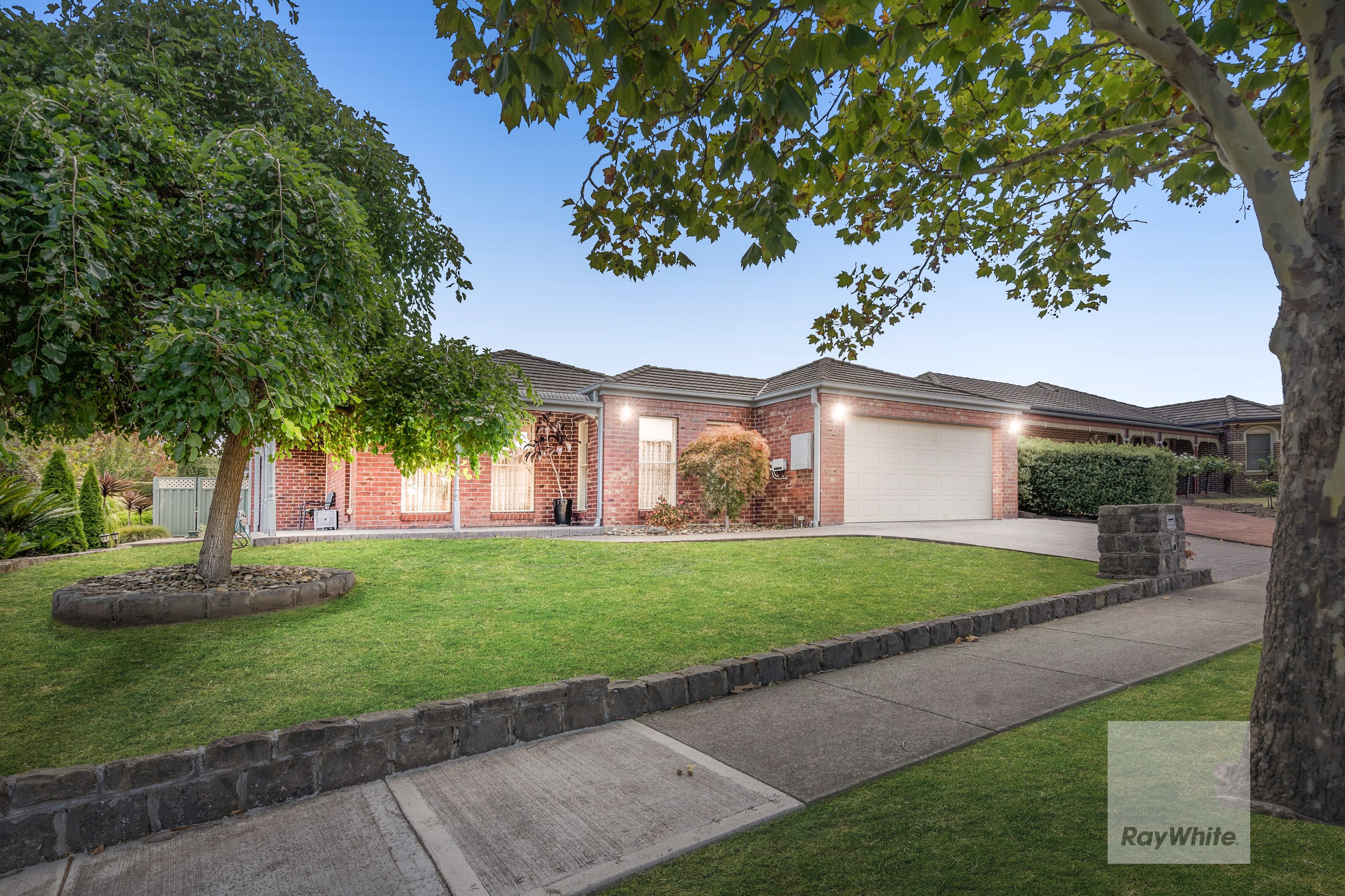 1 Lloyds Place, Attwood VIC 3049, Attwood - Image 1
