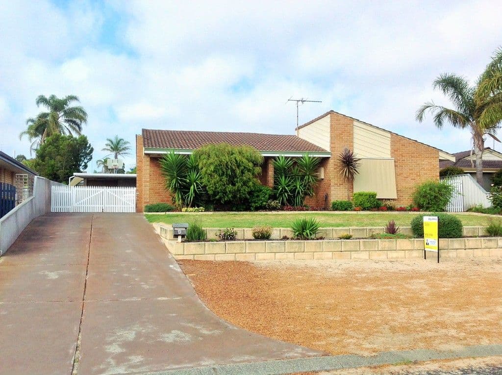 4 Hanks Way, Australind WA 6233, Australind - Image 1