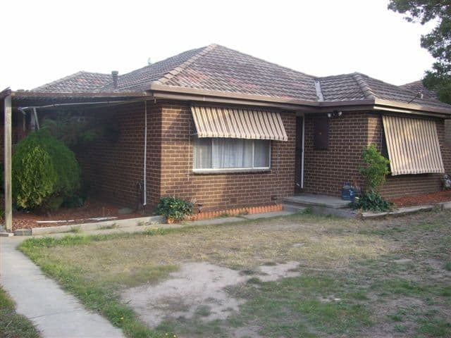 15 Beacon Hills Crescent, CRAIGIEBURN VIC 3064, Craigieburn - Image 1