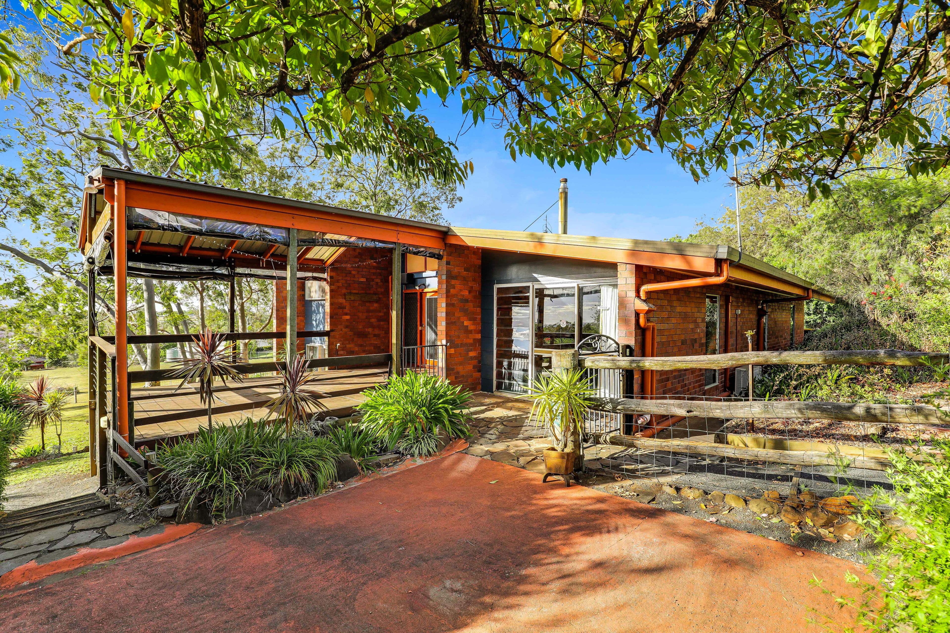 671-673 Boundary Street, Glenvale QLD 4350, Glenvale - Image 1