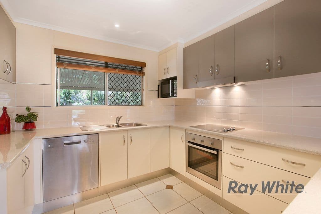 Unit 2, 59 Wellington Street, ORMISTON QLD 4160, Ormiston - Image 1
