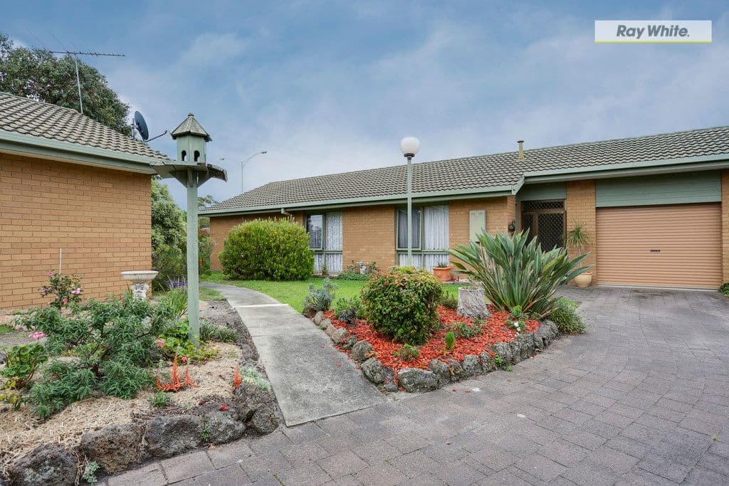 152 Eastbourne Road, ROSEBUD VIC 3939, Rosebud - Image 1