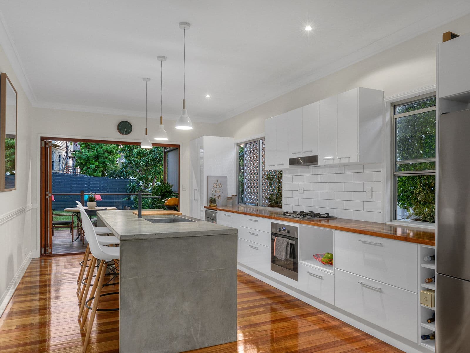 384 Bennetts Road, Norman Park QLD 4170, Norman Park - Image 1