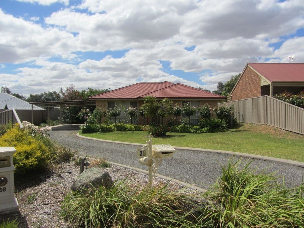 24 Berberick Court, Thurgoona - Image 1