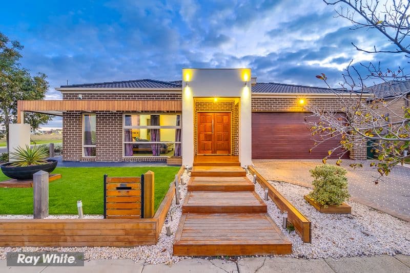 32 Hanworth Avenue, Williams Landing VIC 3027, Williams Landing - Image 1