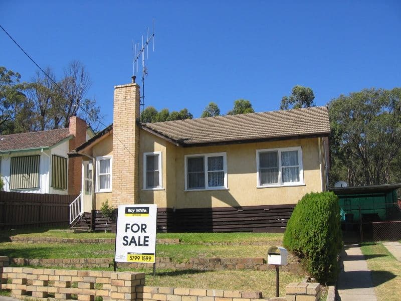45 Chisholm Crescent, SEYMOUR VIC 3660, Seymour - Image 1