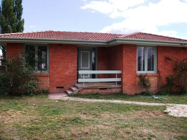 2 Algona Crescent, Orange - Image 1