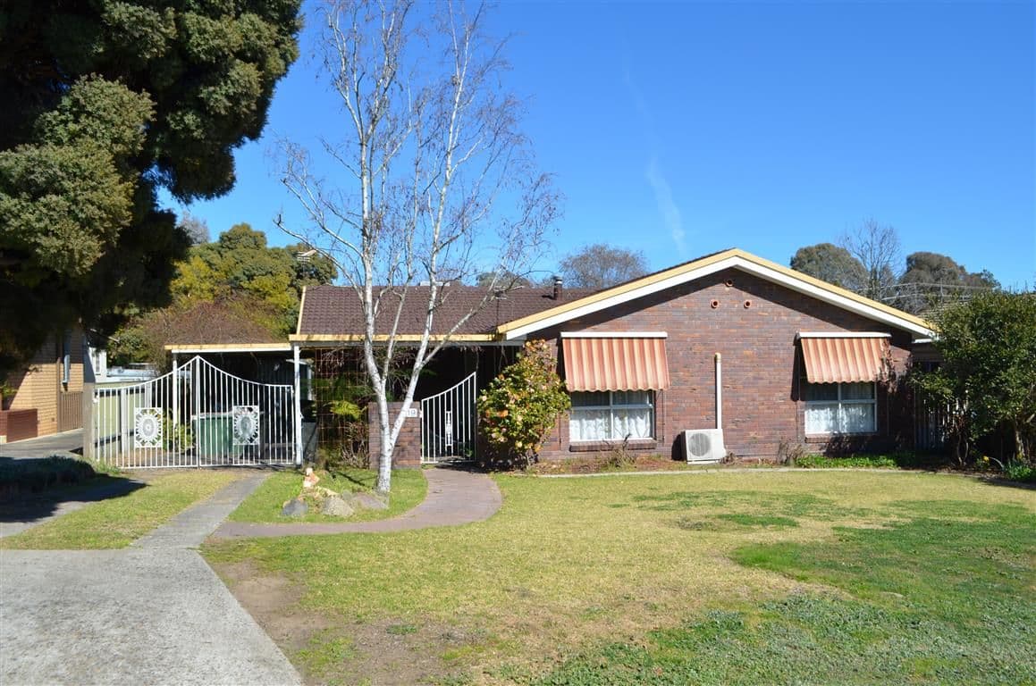 19 Gadara Place, Tumut - Image 1