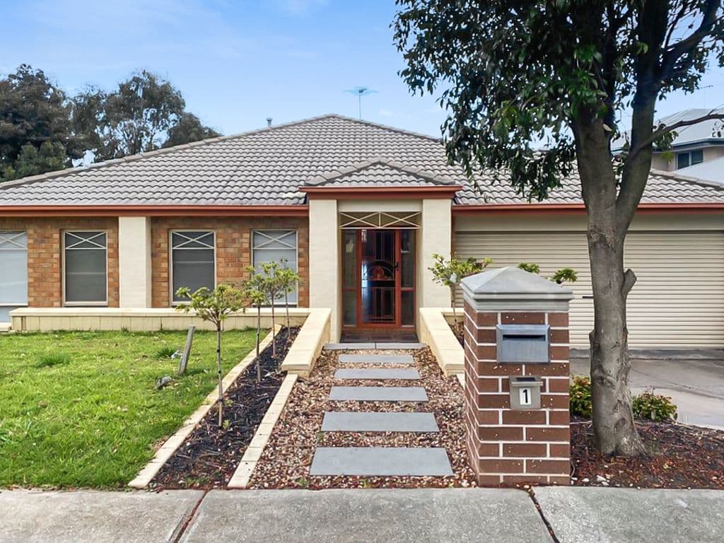 1 Max Drive, Berwick VIC 3806, Berwick - Image 1