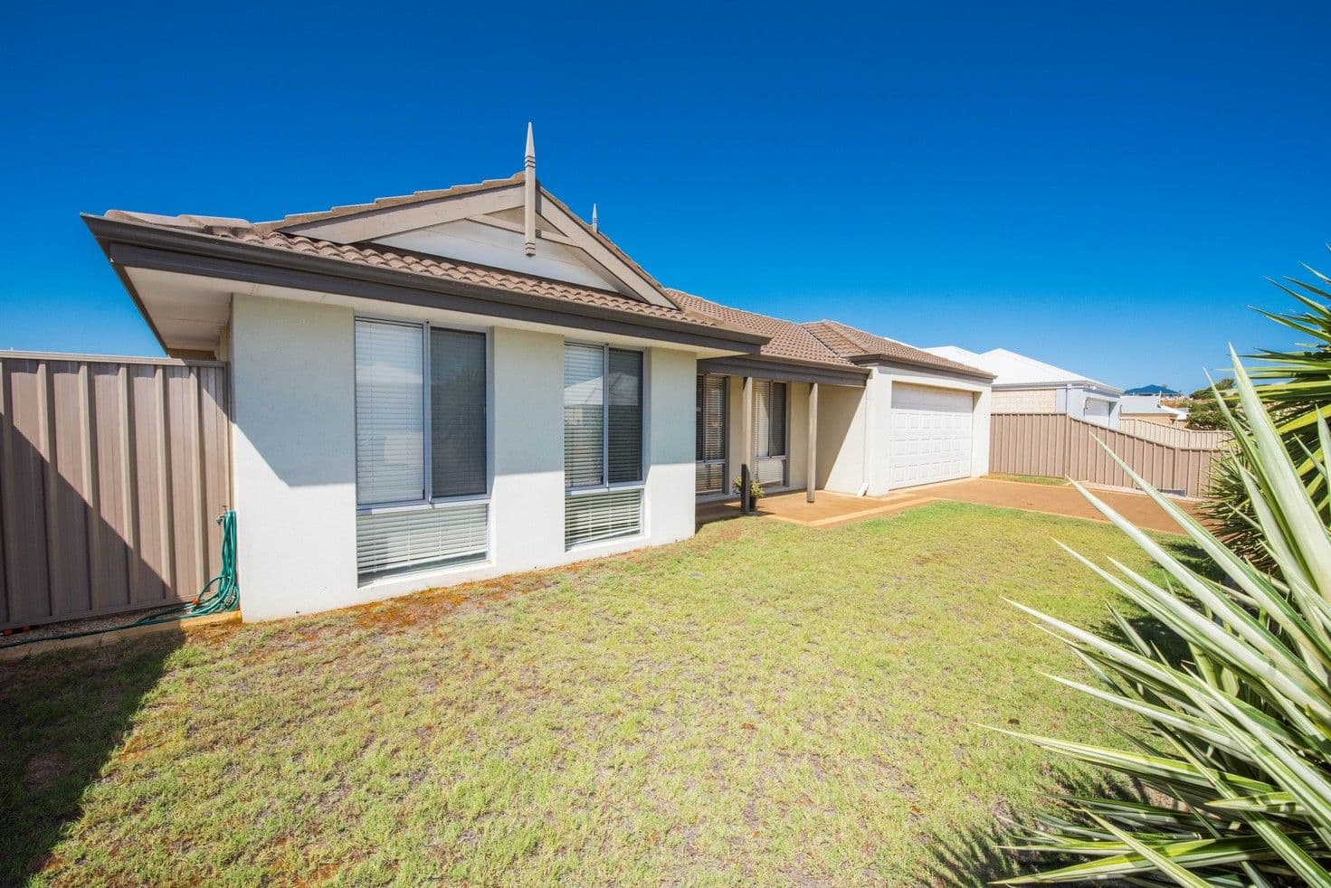 16 Topsail Street, Drummond Cove WA 6532, Drummond Cove - Image 1