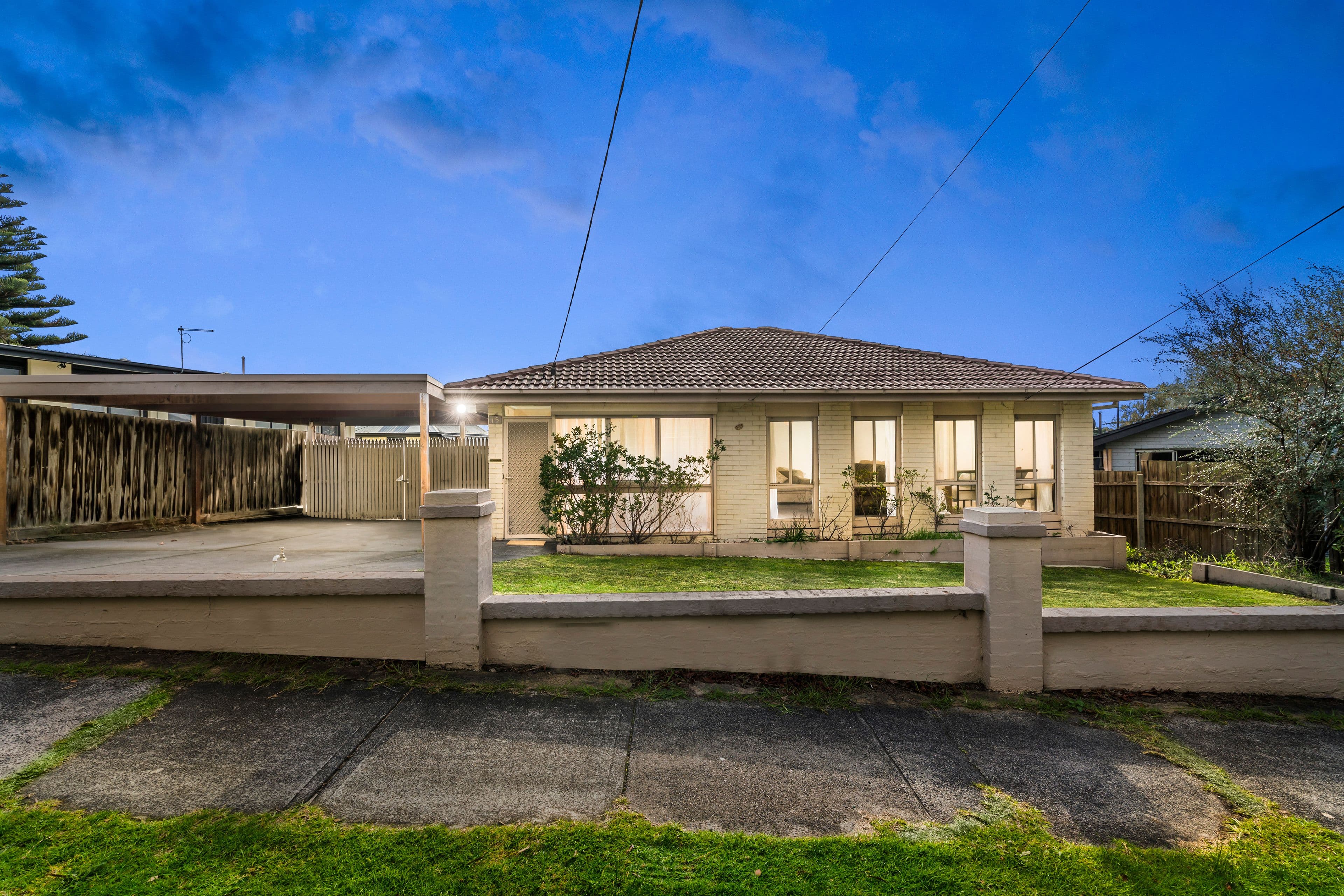 15 Whitewood Street, Frankston North VIC 3200, Frankston North - Image 1
