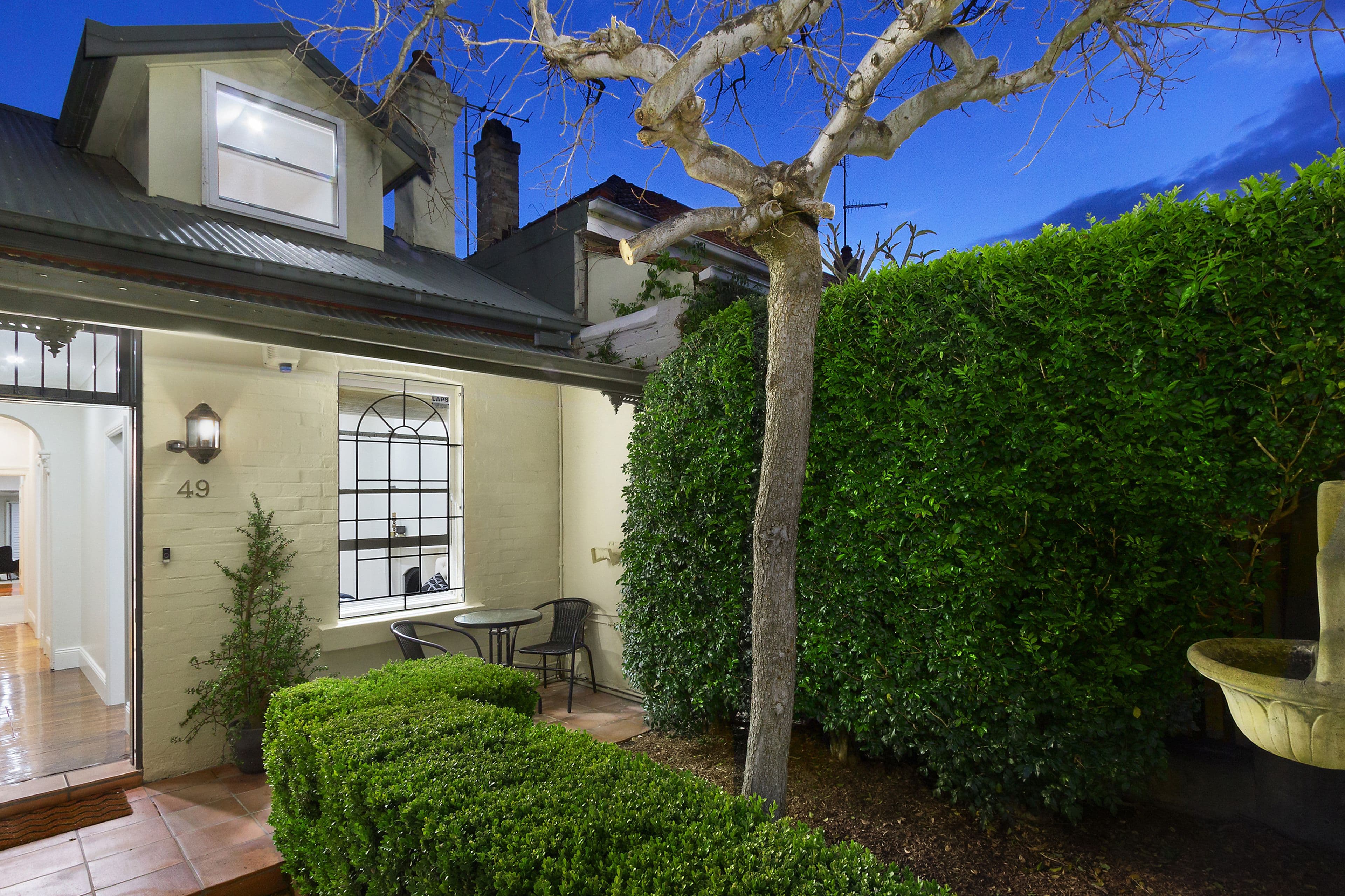 49 Burlington Street, Crows Nest - Image 1