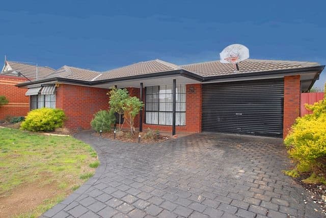 15 Mirambeek Road, HOPPERS CROSSING VIC 3029, Hoppers Crossing - Image 1